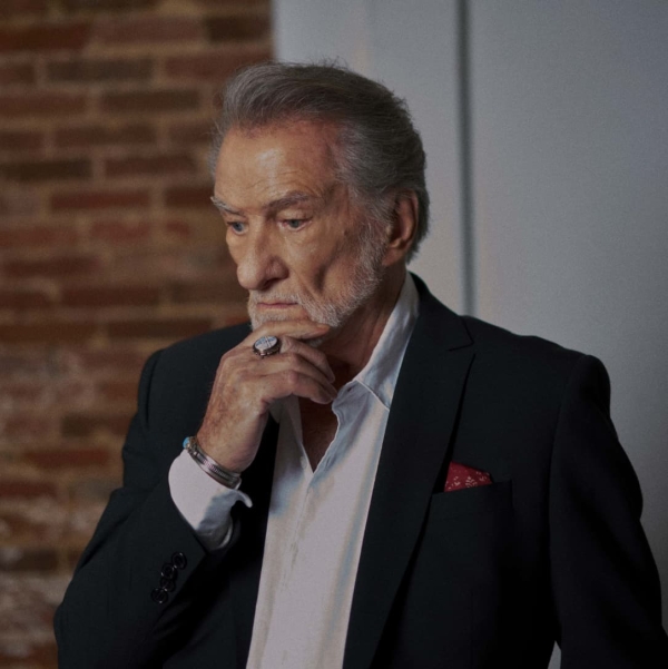 EDDY MITCHELL
